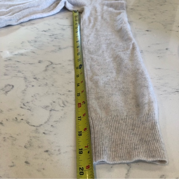 Max Studio 2-ply 100% Cashmere Sweater - Picture 8 of 8